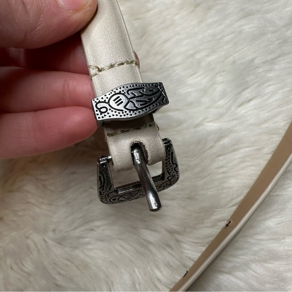 Belt Thin White - Picture 13 of 16